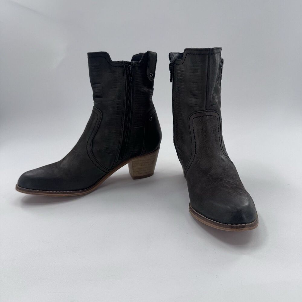 Rebels Leather Boots Black Heeled Boots Size 7 Rebels Twist Bootie Fast Shipping